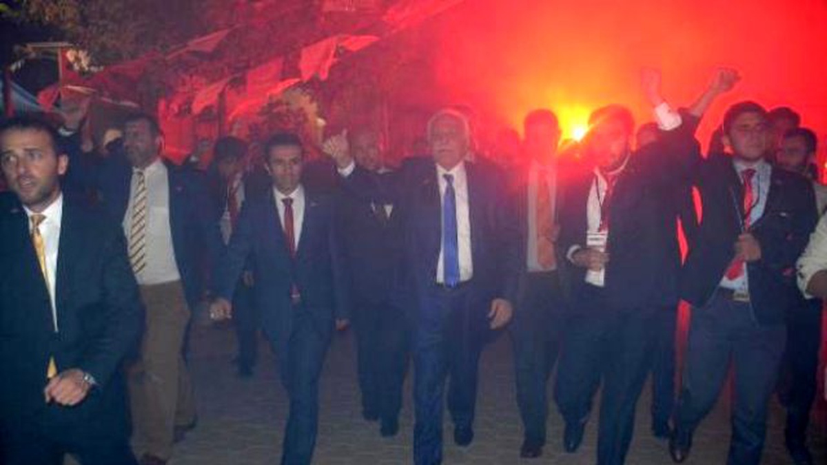Kamalak: Çözüm Süreci Türkiye\'yi Bölünmeye Götürür