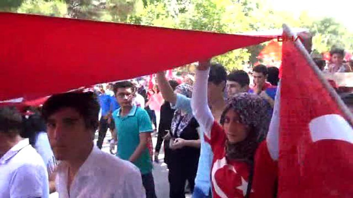 Konya\'da 3 Bin Kişi Terörü Protesto Etti