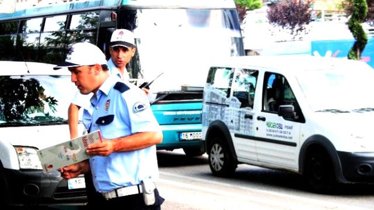 Çarptığı Kadını Bırakıp Olay Yerinden Kaçtı