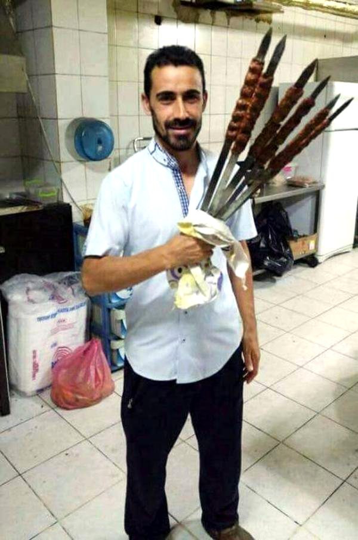 Pkk, Silvan\'da Hendek Kapatan Polise Roketatarla Saldırdı: 1 Şehit (3)