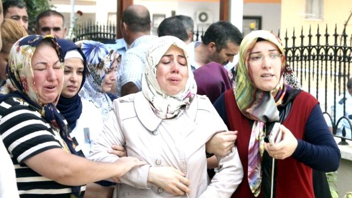 Şehit Eşinin Paylaştığı Dua Yürek Burktu