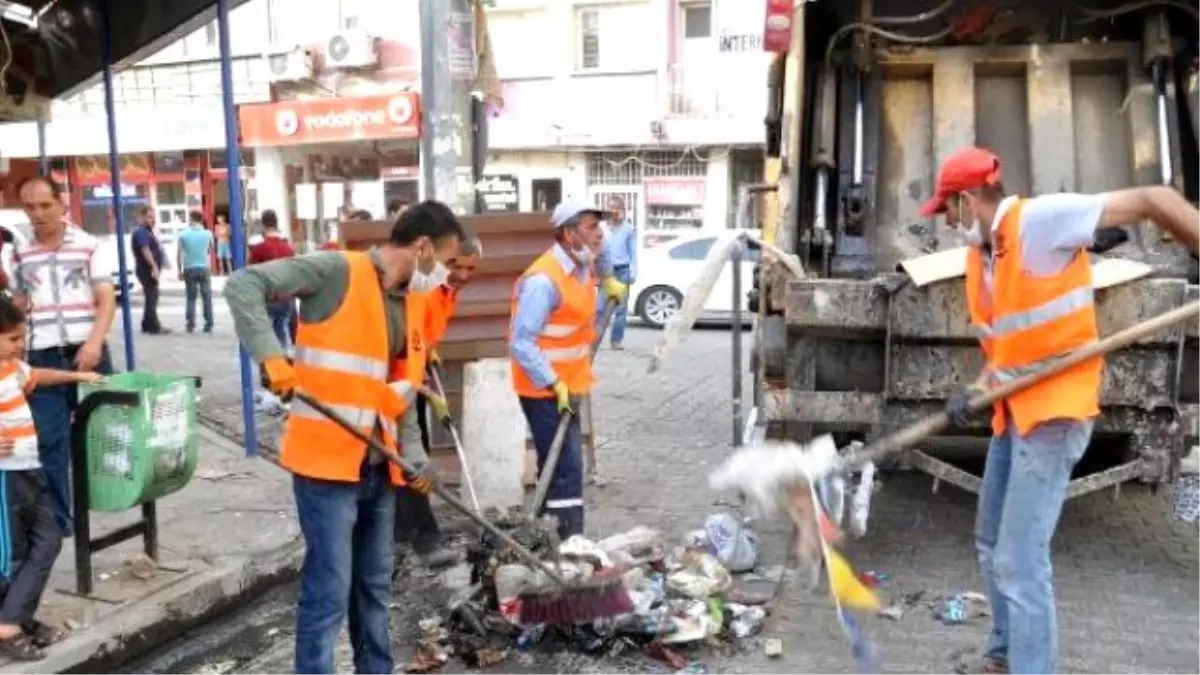 Cizre\'de Sokağa Çıkma Yasağı Kalktı