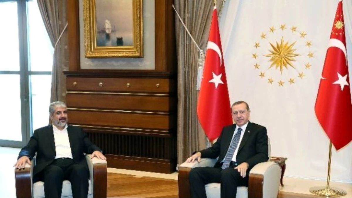 Cumhurbaşkanı Erdoğan, Hamas Siyasi Büro Şefi Meşal\'i Kabul Etti