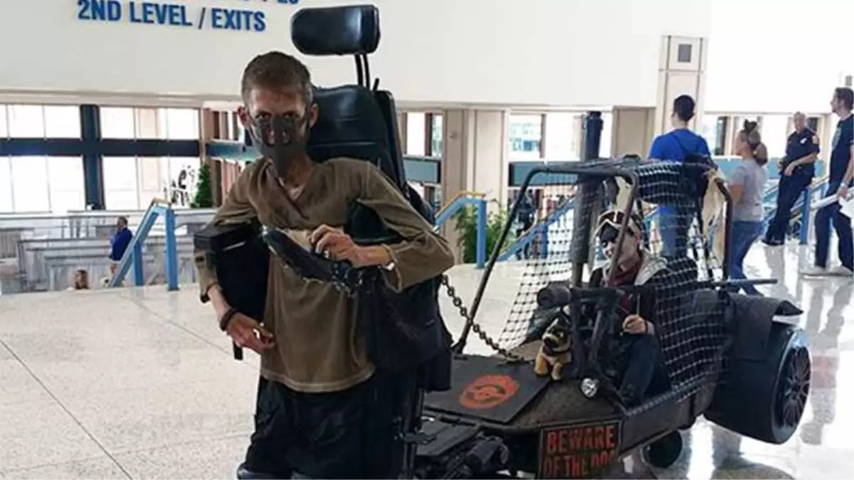 Engelli Öğrenciden Mad Max Cosplay Çalışması