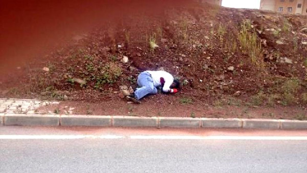 Alışverişten Dönen Çifte Sokak Ortasında Kurşun Yağmuru