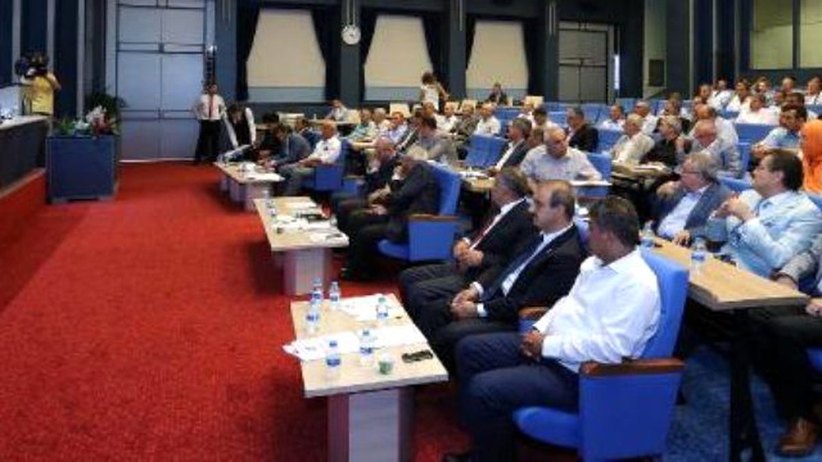 Kayseri Büyükşehir Belediye Meclisi\'nden Teröre Kınama
