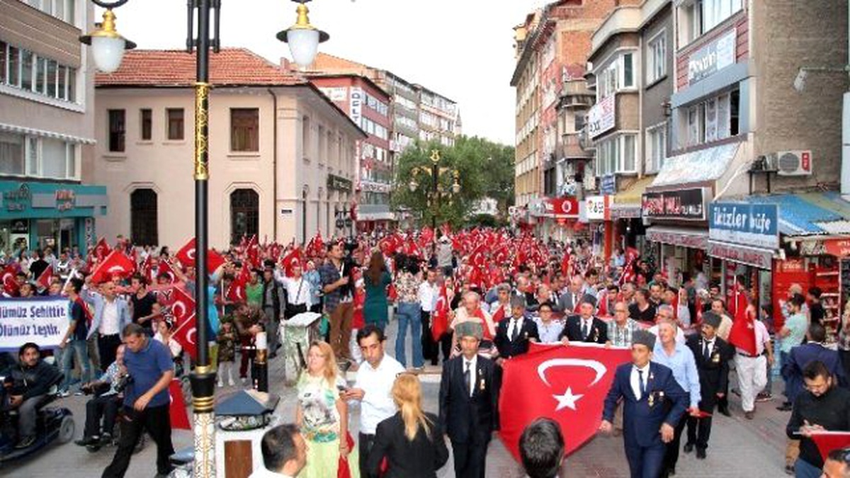 Kütahya\'da Teröre Karşı En Büyük Yürüyüş
