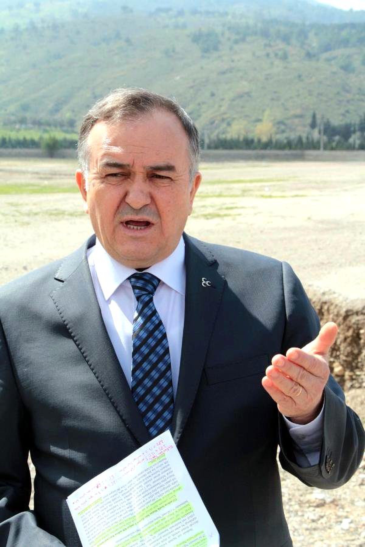 MHP\'li Akçay\'dan Çözüm Süreciyle İlgili Soru Önergesi Verdi