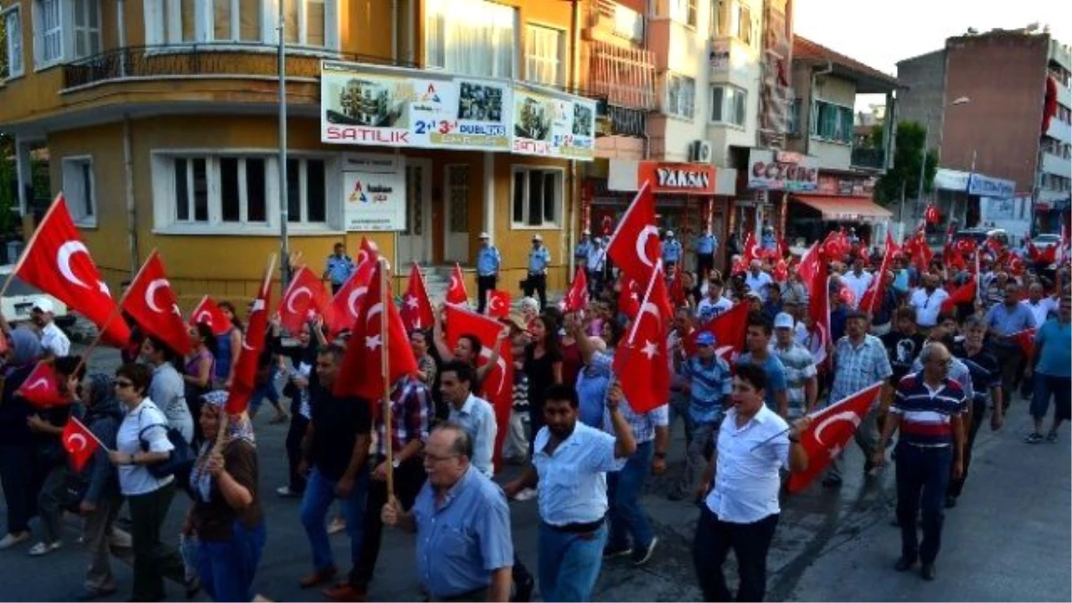 Söke\'de Teröre Tepki Yürüyüşü