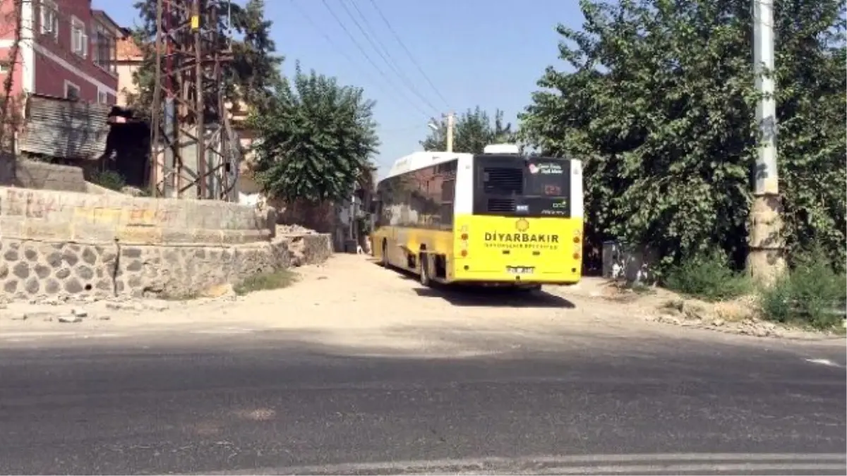 Polisi Alarma Geçiren İhbar: Belediye Otobüsünde Bomba Taşınıyor