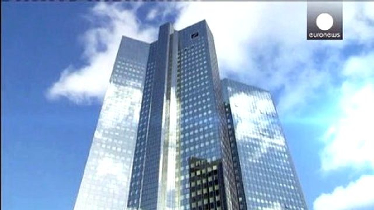 Deutsche Bank Binlerce Çalışanını İşten Çıkarıyor