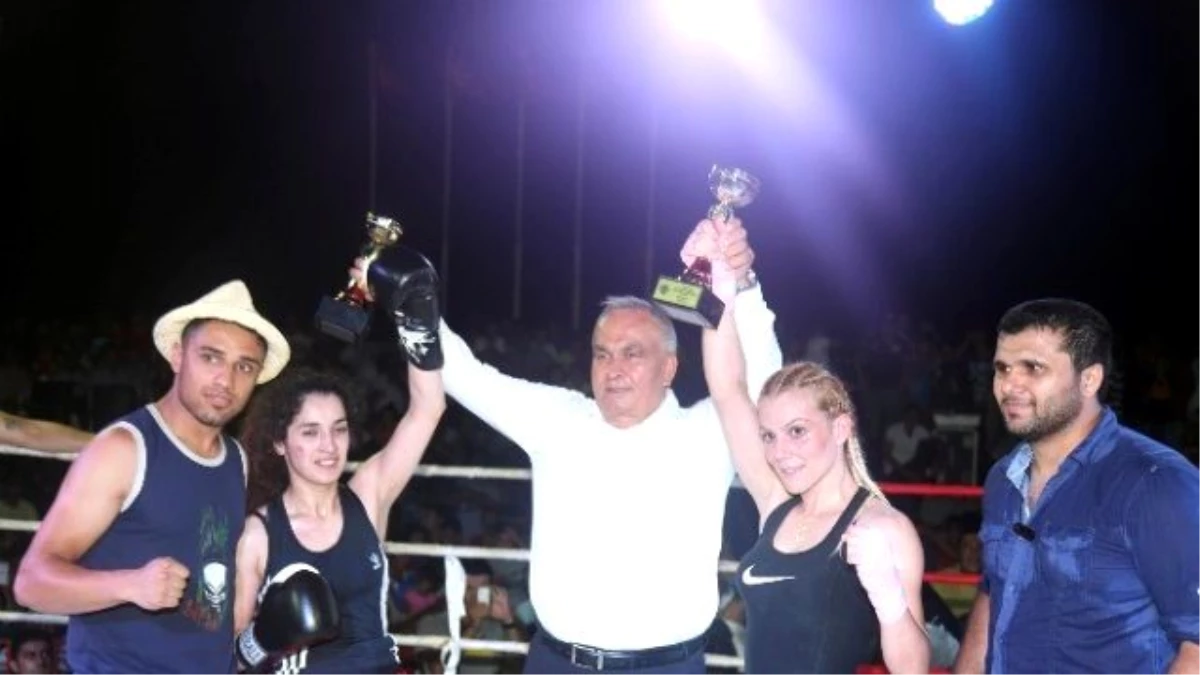Erdemli\'de Şehitler Anısına Kıckboks Şampiyonası