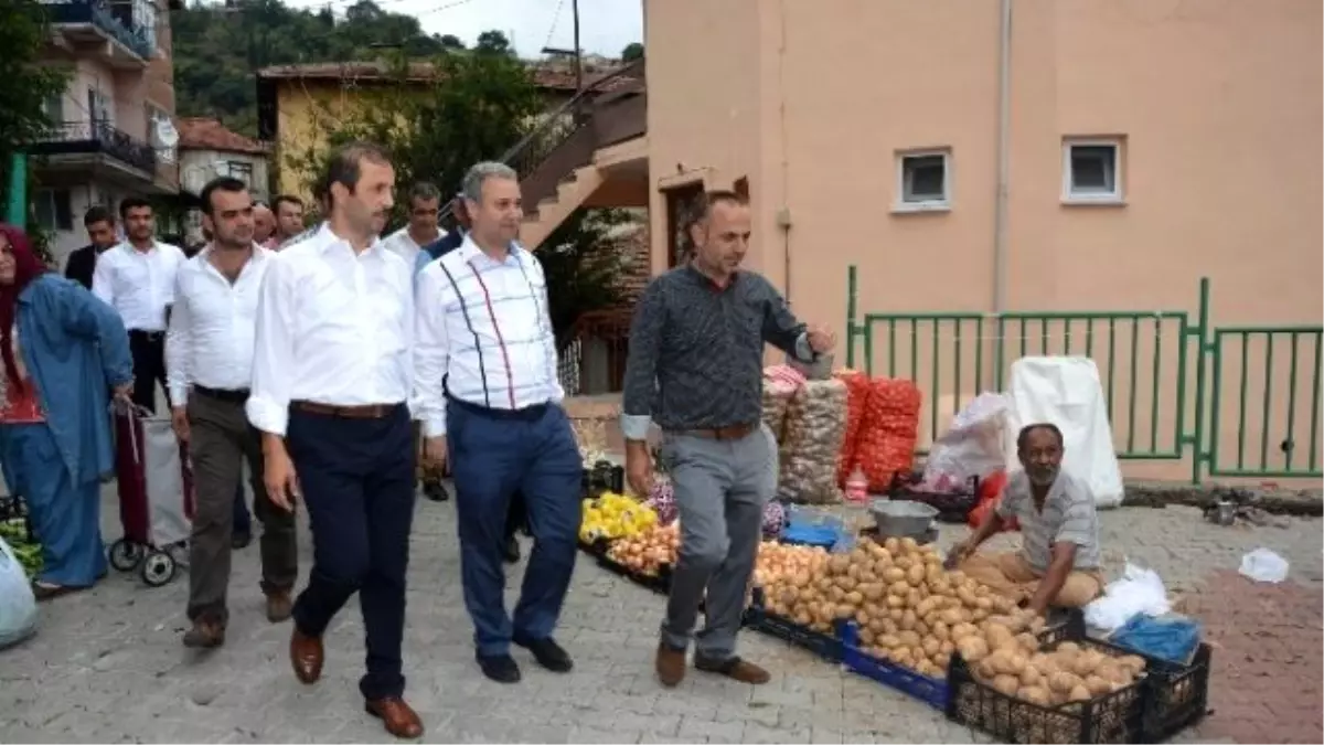 İzmit Belediyesi Mahalle İncelemelerine Devam Ediyor