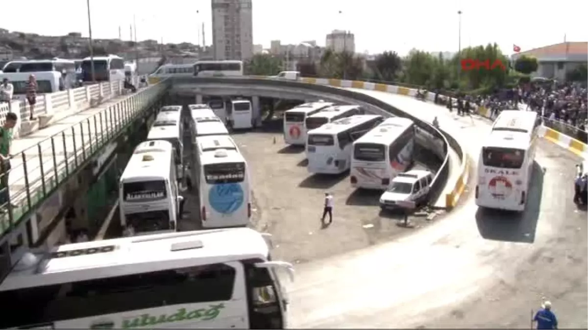 Otogarda Sığınmacı Yoğunluğu