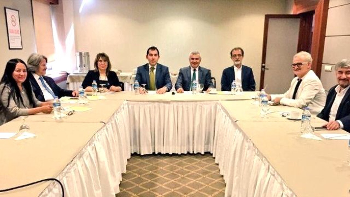Türkiye Kent Konseyleri Birliği\'nden Teröre Kınama