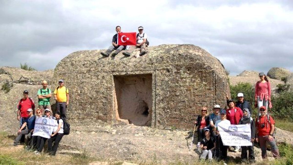 Afdos Frig Vadisi\'ne Çıkarma Yaptı