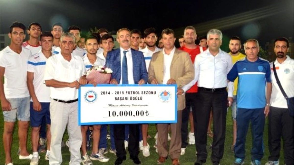 Akdeniz Belediyespor\'a Tff\'den 10 Bin Lira Para Ödülü
