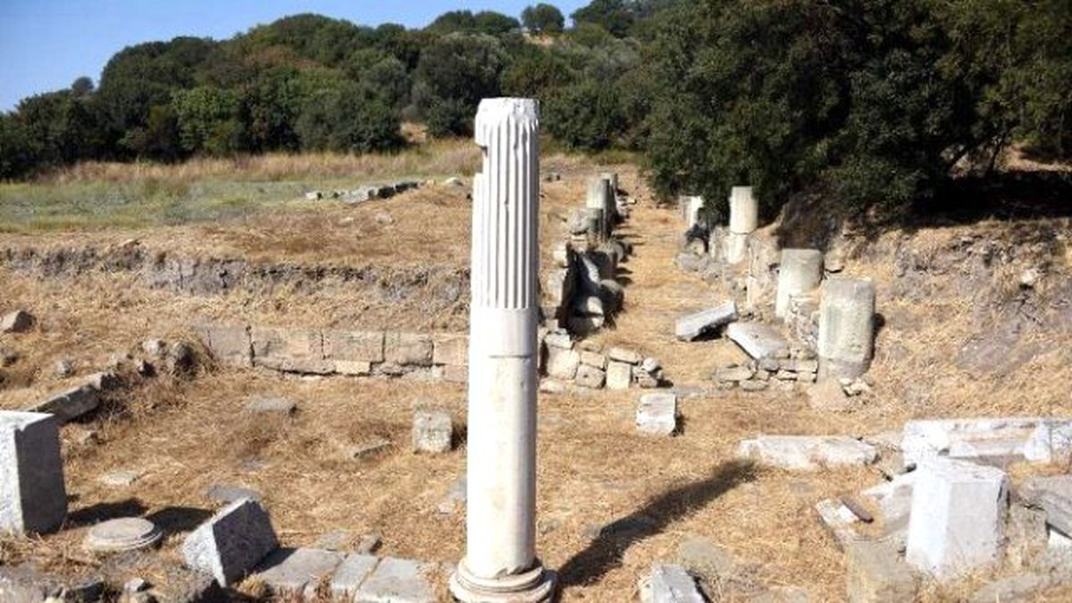 Antik Kenti Sembolize Eden Heykel Aliağa'nın Tanıtımında Kullanılacak