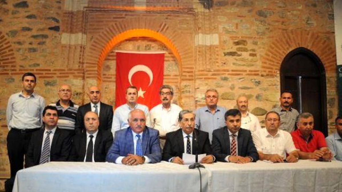 Bursa\'daki 24 Doğu ve Güneydoğu Hemşeri Derneğinden Ortak Çağrı: Çözüm Süreci Yeniden Hayata...