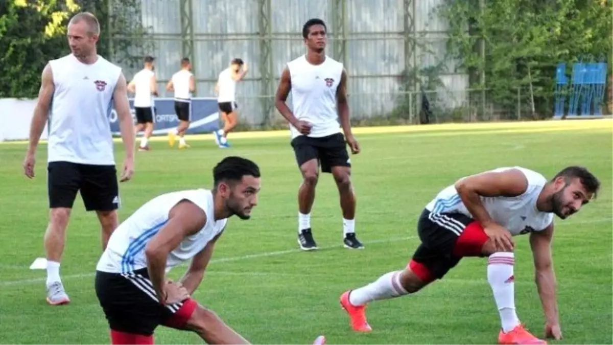 Gaziantepspor\'da Hücum ve Savunmada Alarm