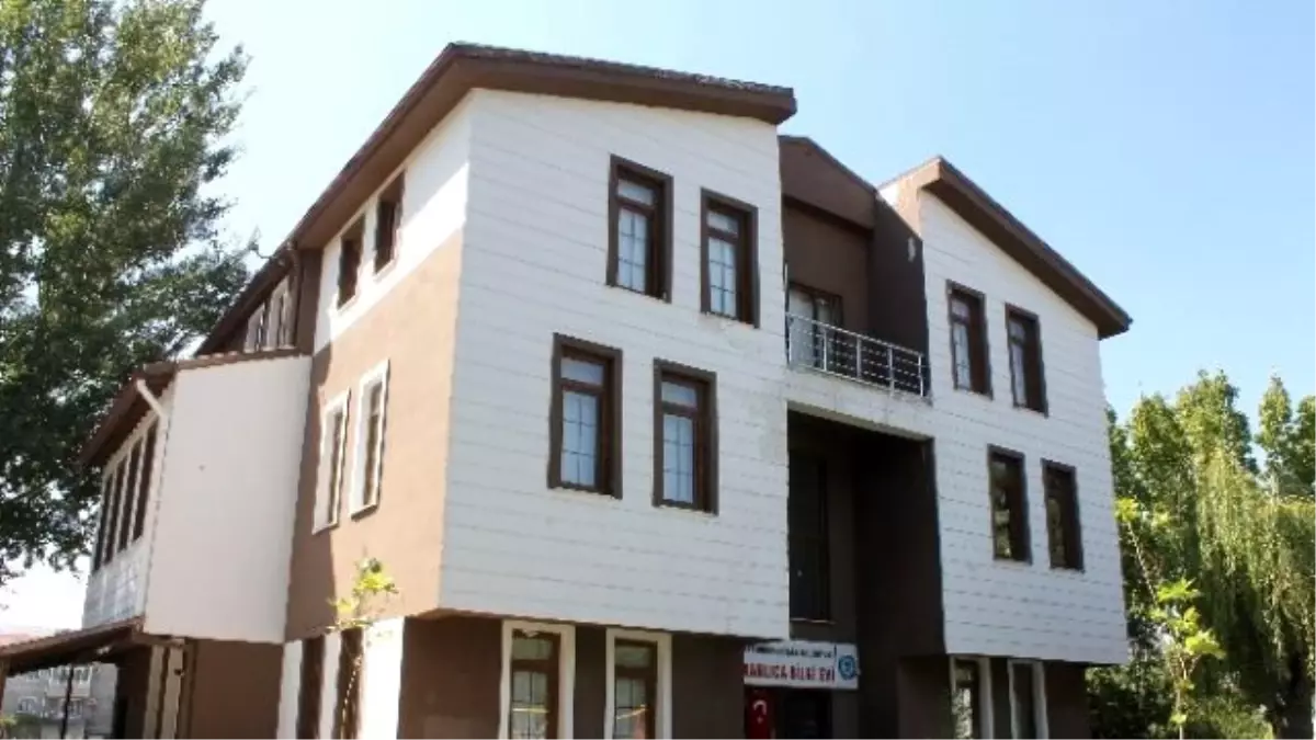 Kanlıca Bilgi Evi Hafta Sonu Okul Destek Kurs Kayıtlarına Başladı