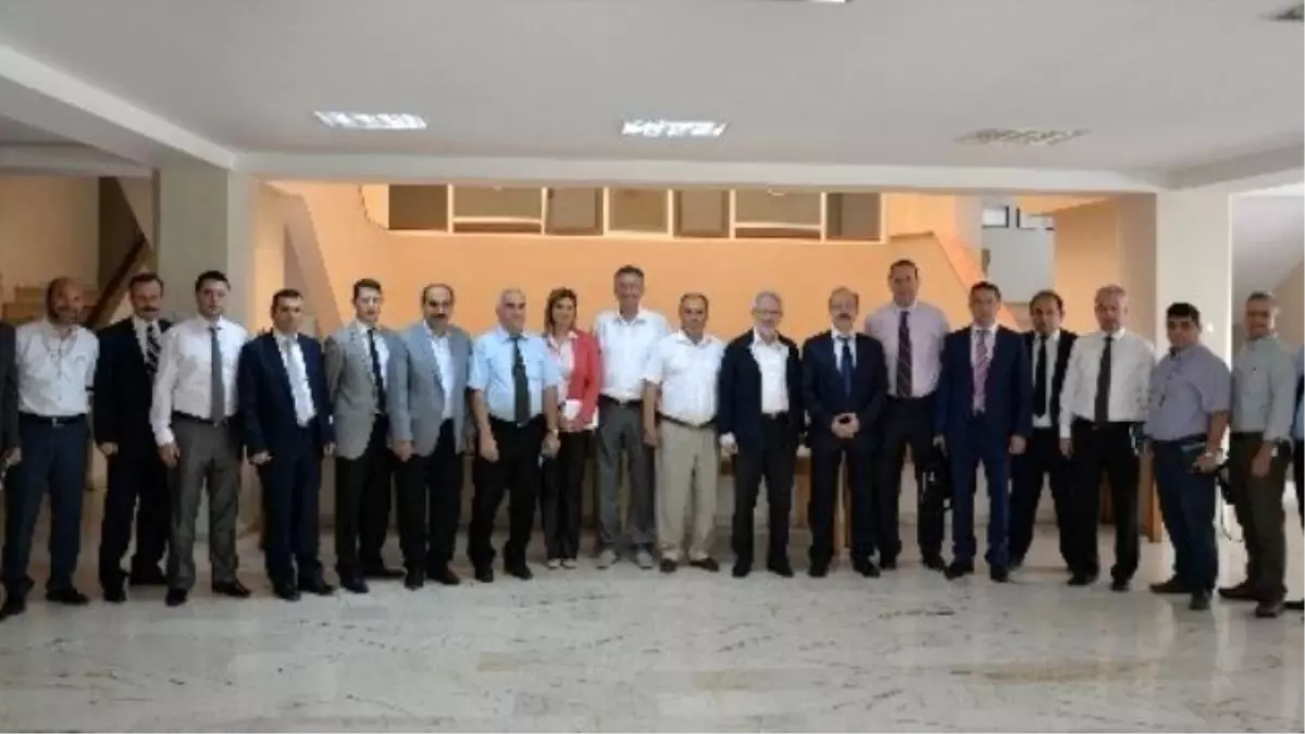 Rektörden Sanayiciye \'Mükemmeliyet Merkezi\' Çağrısı