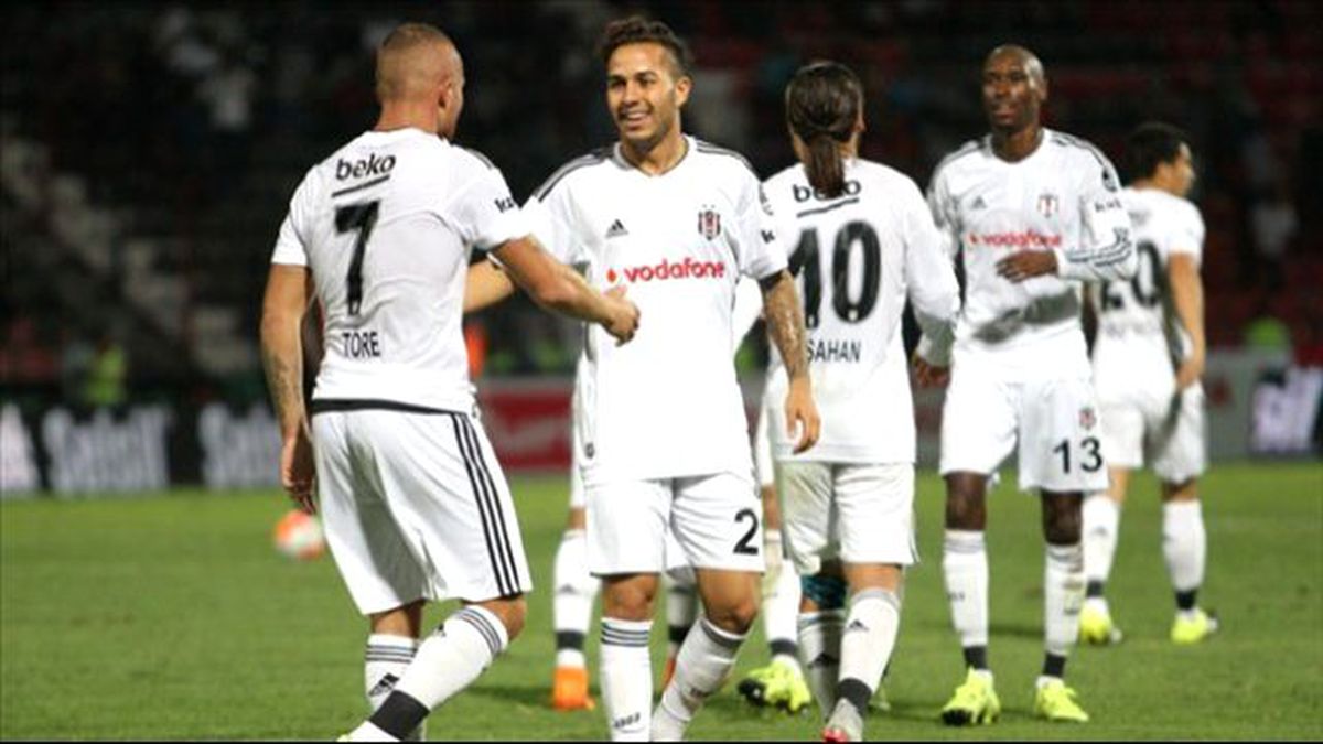 Beşiktaş Skenderbeu video özet izle (BJK UEFA maçı geniş özet)