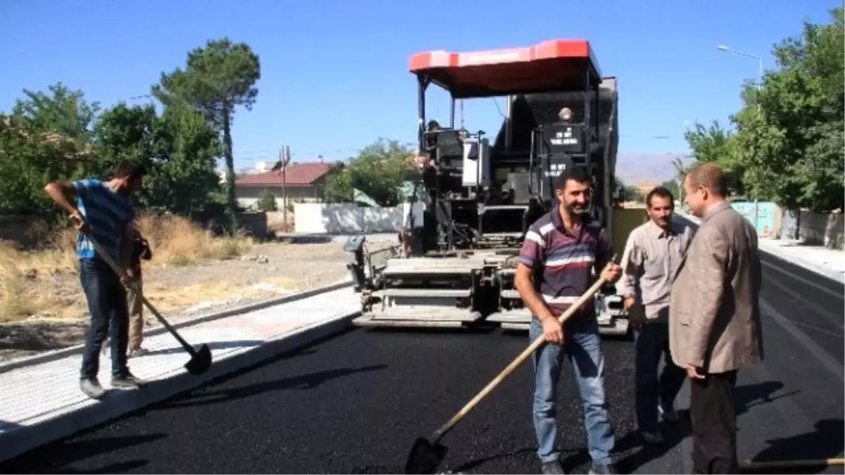 Asfalt Çalışmaları Tam Gaz Devam Ediyor