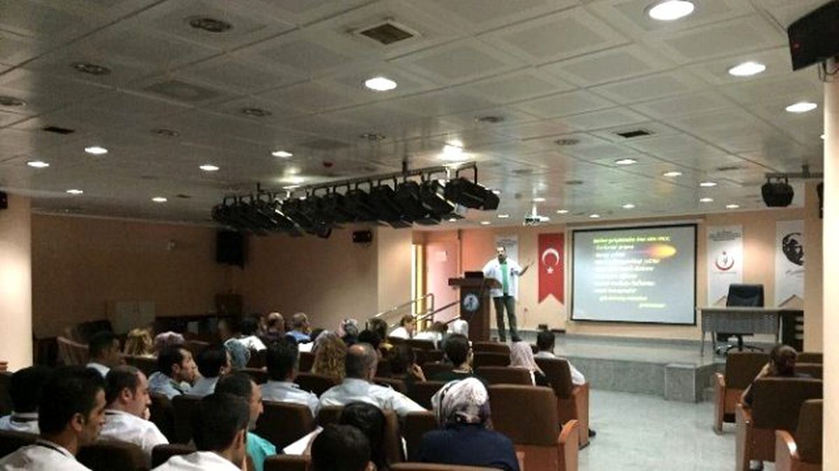 Batman İntihar Olgusu Konferansı Verildi