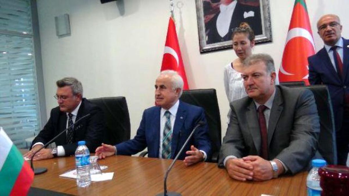 Bulgaristan ve Yunanistan\'da \'Mülteci\' Tedbirleri (2)