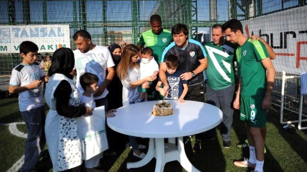 Bursaspor, Fenerbahçe Maçına Hazırlanıyor