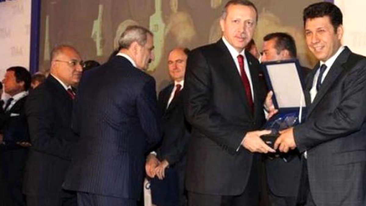 Erdoğan'dan Ödül Alan Memduh Boydak Gözaltında Doktor Kontrolüne Getirildi