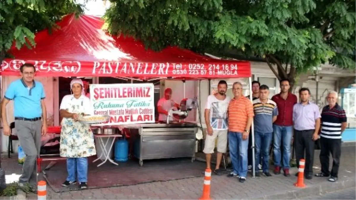 Esnaflardan Şehitler İçin Lokma