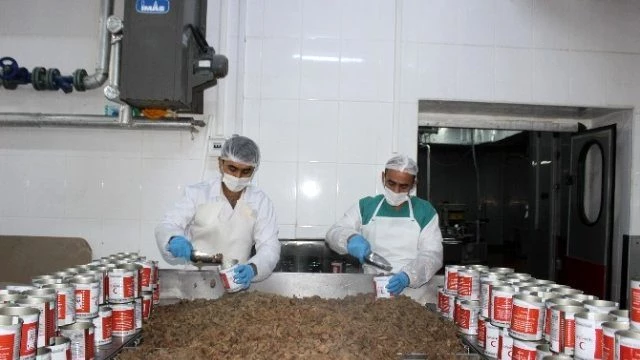 Et ve Süt Kurumu, Kızılay’ın Kurbanlarını Kavurma Yapıyor Son Dakika