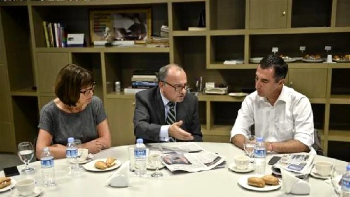 Euro Green Leaders Visit Daily Hürriyet İn Solidarity After Attacks