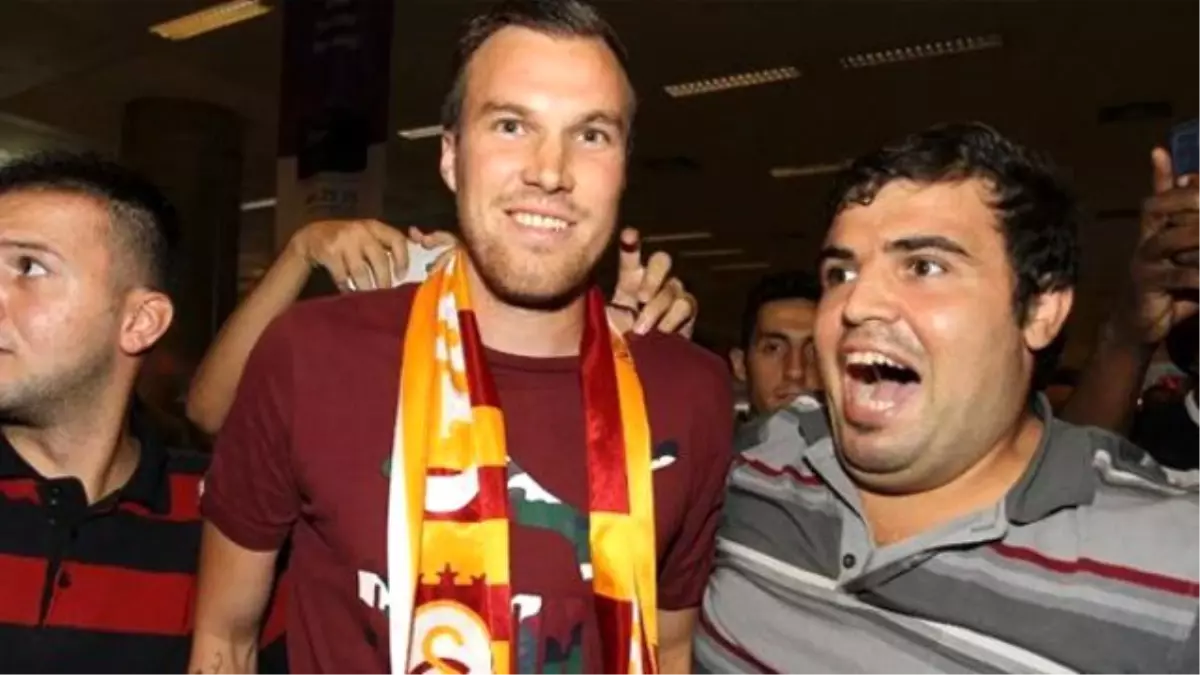 Galatasaraylı Grosskreutz "Ortada Kalmış Gibiyim" Dedi ve Gitti