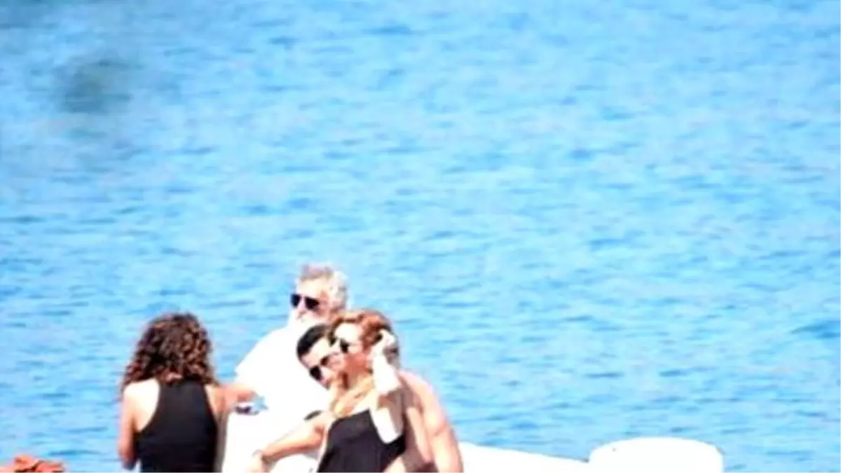 Kenan\'dan Sinem\'e Romantik Evlilik Teklifi!