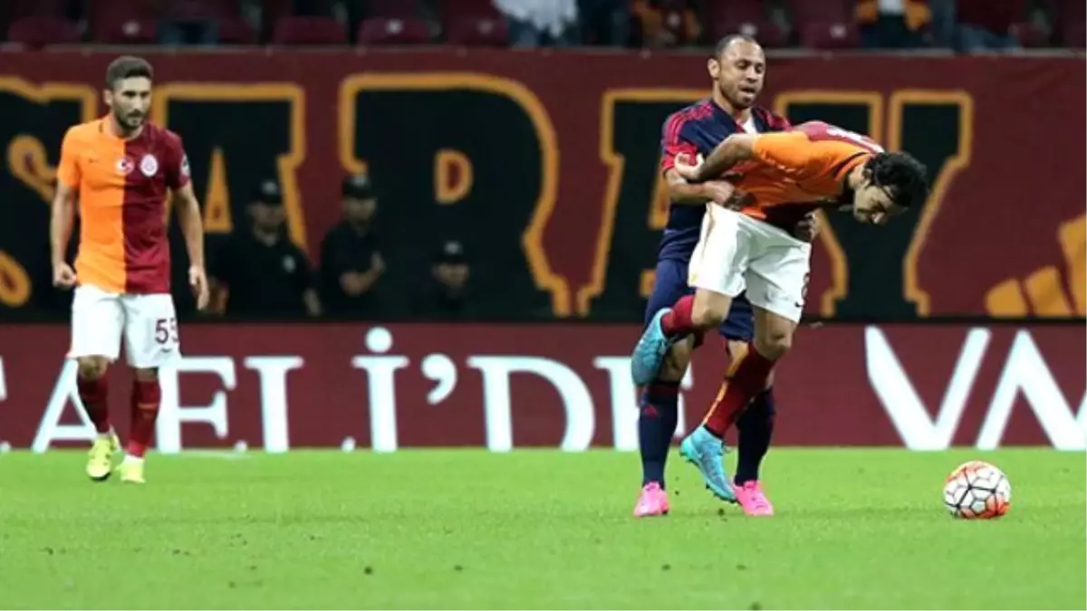 PFDK, Selçuk İnan\'a 2 Maç Ceza Verdi