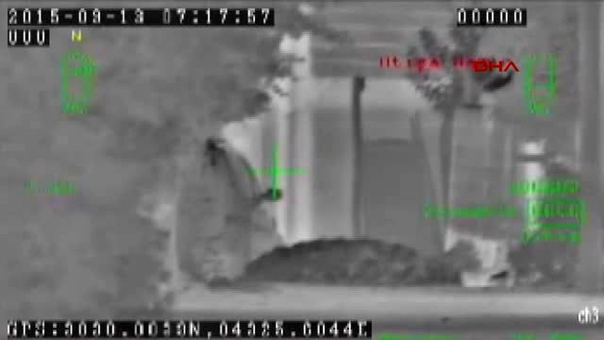 Operasyonda 2 PKK\'lının Vurulma Anı Gece Görüşlü Kamerada