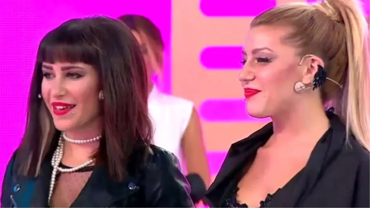 17.bölüm Aycan Nurcan Şencan Kardeşlerin Podyum Yürüyüşü