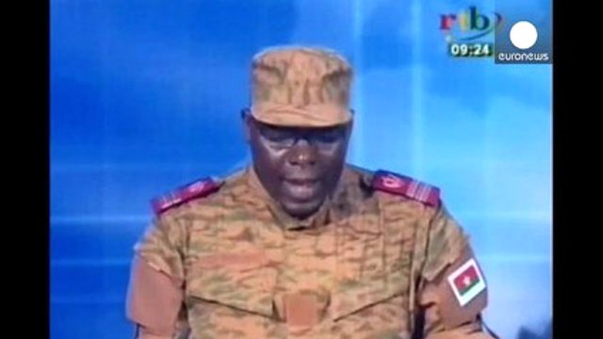 Burkina Faso\'da Sokağa Çıkma Yasağı İlan Edildi