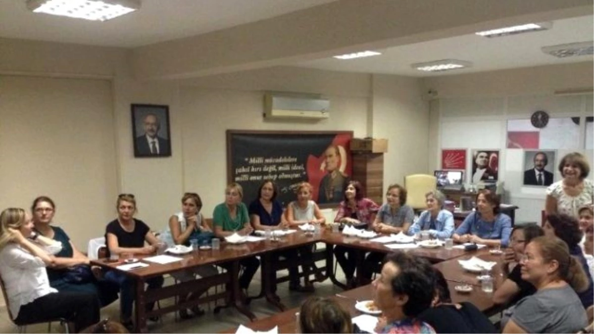 CHP\'li Kadınlar Seçim İçin Bir Araya Geldi