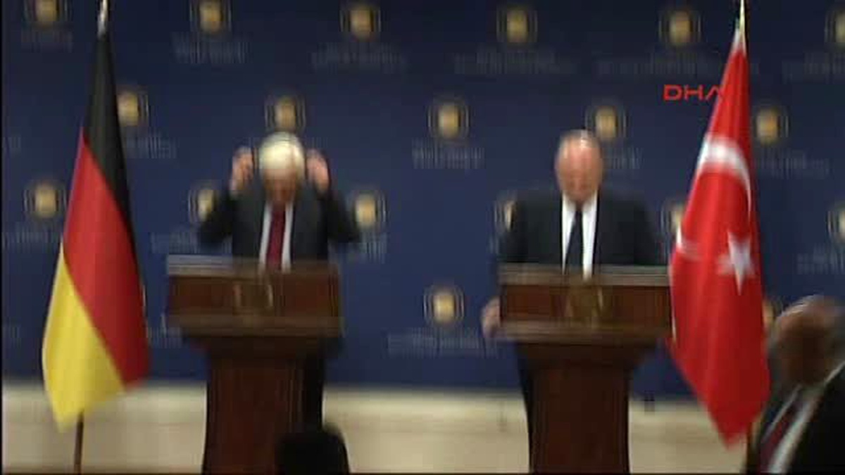Dışişleri Bakanı Feridun Sinirlioğlu ve Almanya Dışişleri Bakanı Steinmeier Ortak Açıklama Yaptı 1