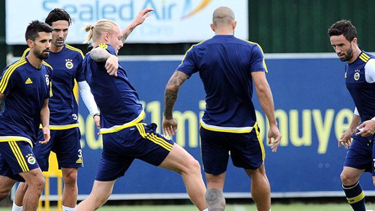 Fenerbahçe\'de Kjaer Sevinci