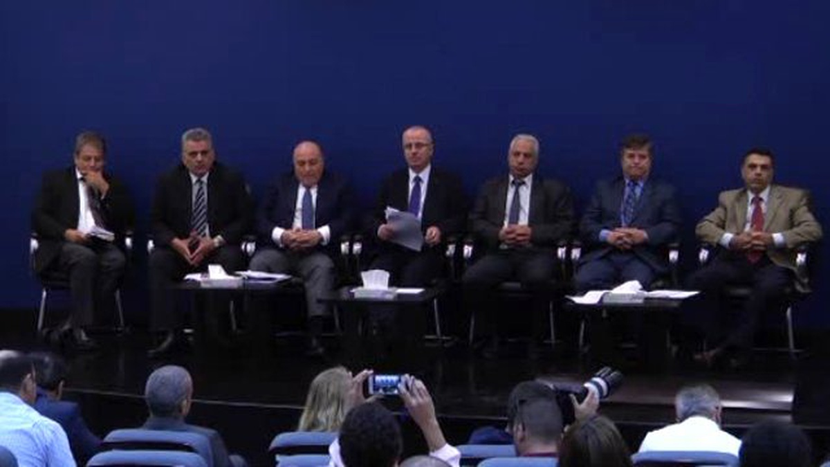 Fenerbahçe\'nin Molde Mağlubiyeti Avrupa Basınında Yer Aldı