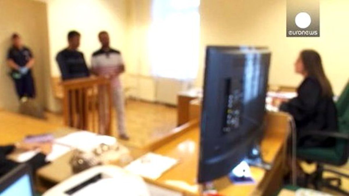 Mültecilere Şimdi de Mahkeme Duvar Oldu