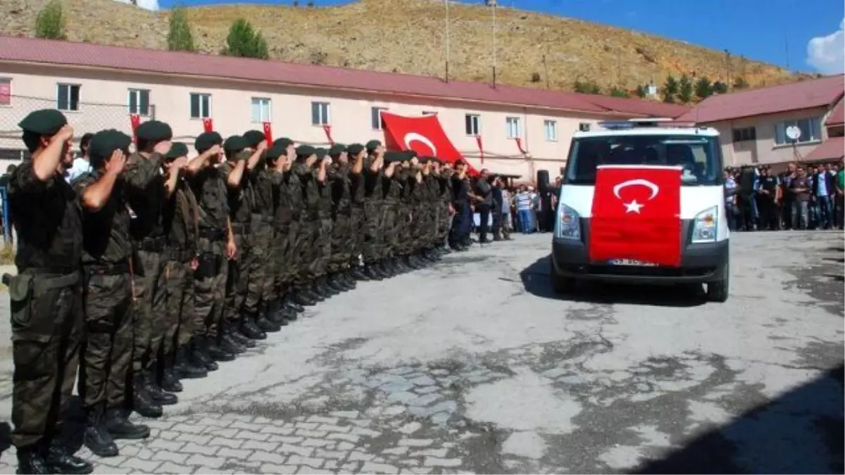 Şehit Polis, Bitlis'ten Memleketine Uğurlandı