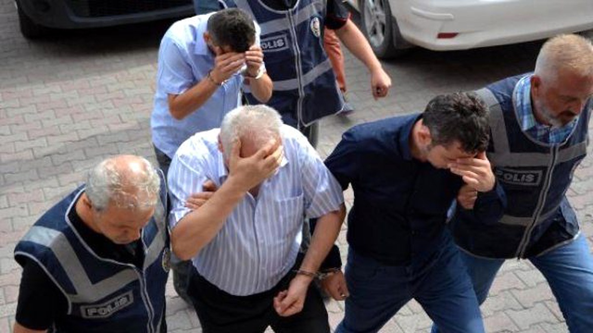 Servis Şoförlerinin Sıra Kavgası: 1 Ölü, 2 Yaralı (2)