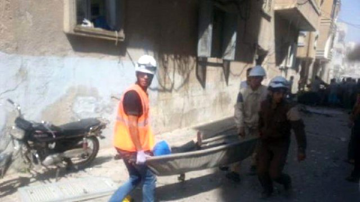 Suriye Uçakları Al Atareb\'e Füze Attı: 3 Ölü, 7 Yaralı