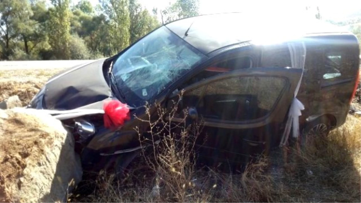 \'Ankaralı Namık\' Trafik Kazası Geçirdi